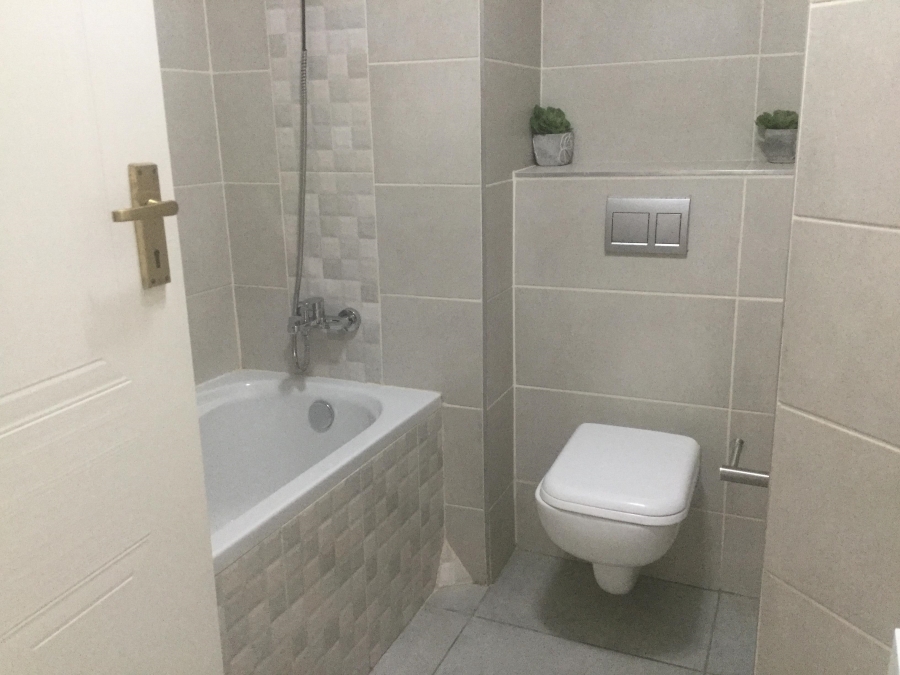 To Let 2 Bedroom Property for Rent in Summerstrand Eastern Cape